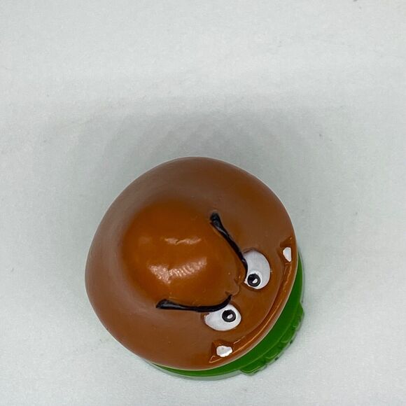 1x Nintendo Super Mario Chess ROOK GOOMBA Game Replacement Part 2009 - Picture 7 of 10